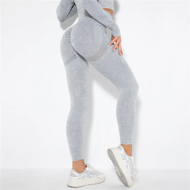 Women's Long Sleeve Crop Top And Leggings Yoga Set