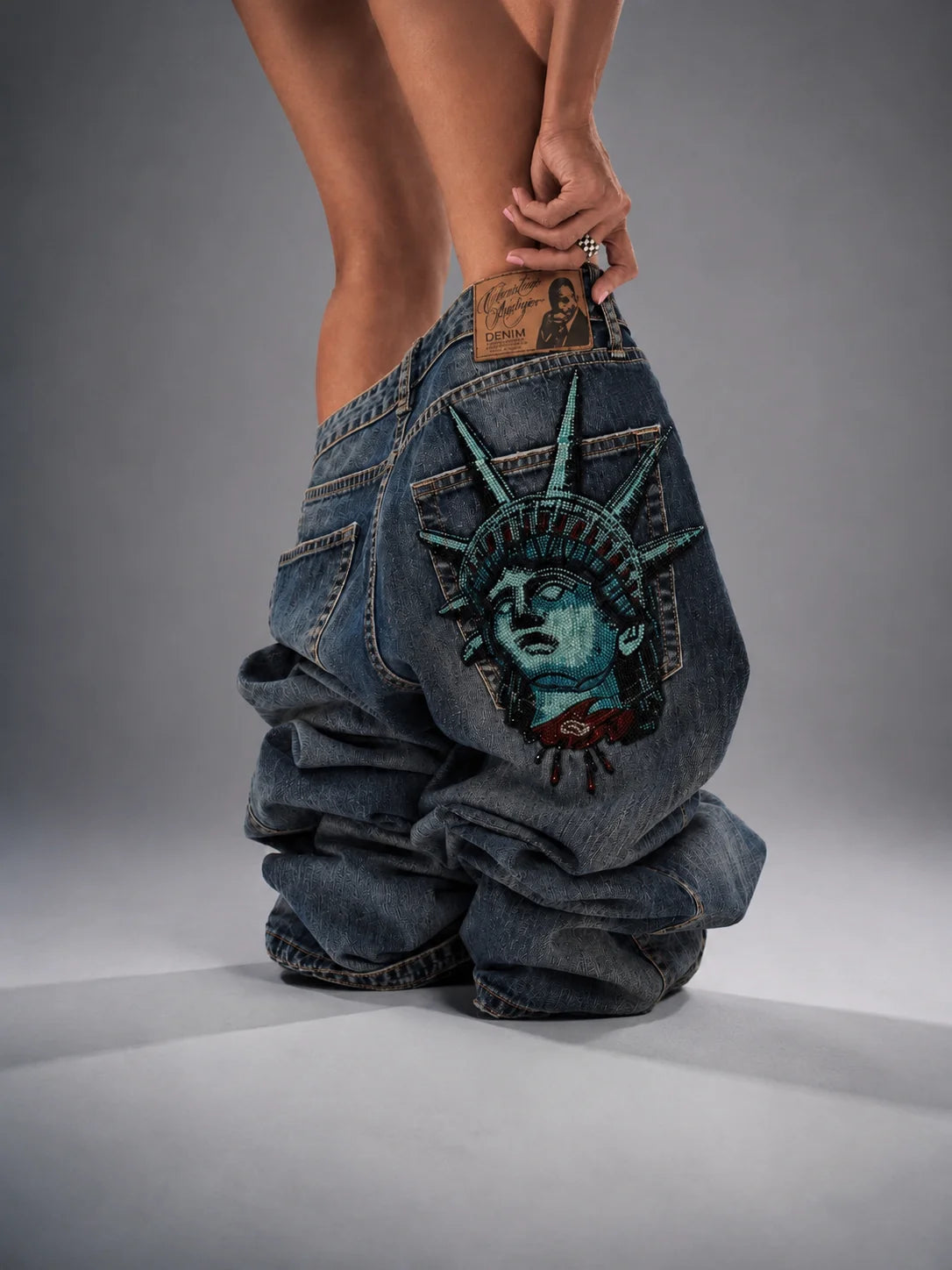 Women's Statue Graphic Blue Wide Leg Denim Jeans