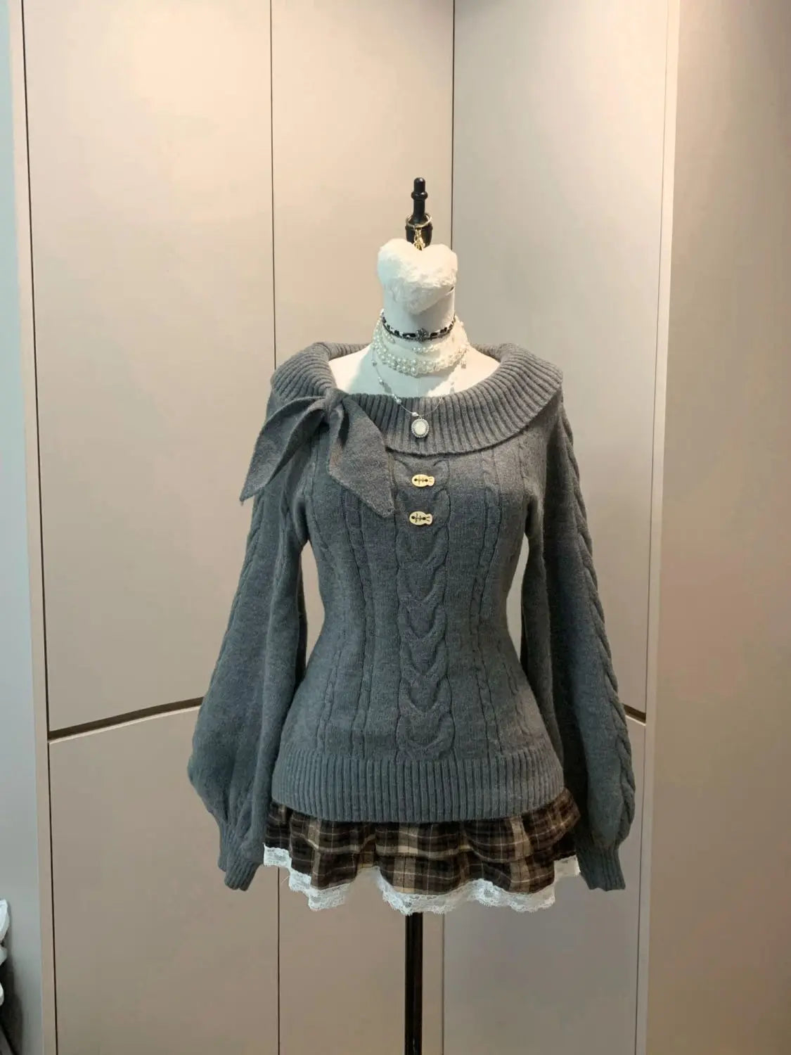 Women's Cold Shoulder Cable Knit Sweater Casual Knit Layer