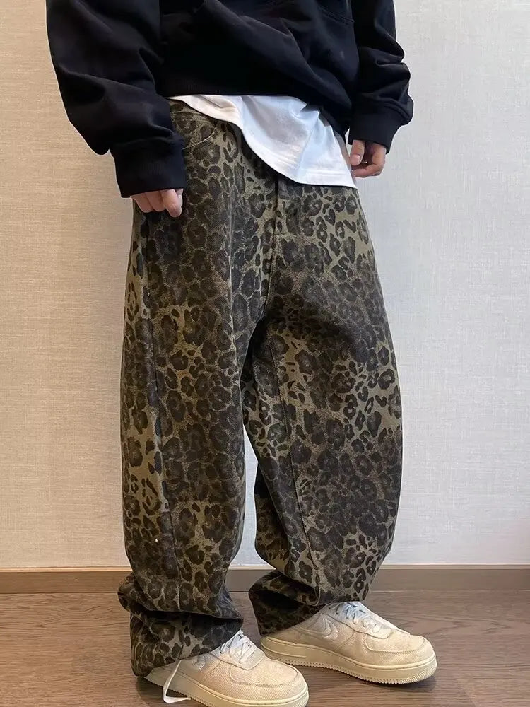 Men's Leopard Print Wide Leg Denim Jeans for Casual Everyday Wear