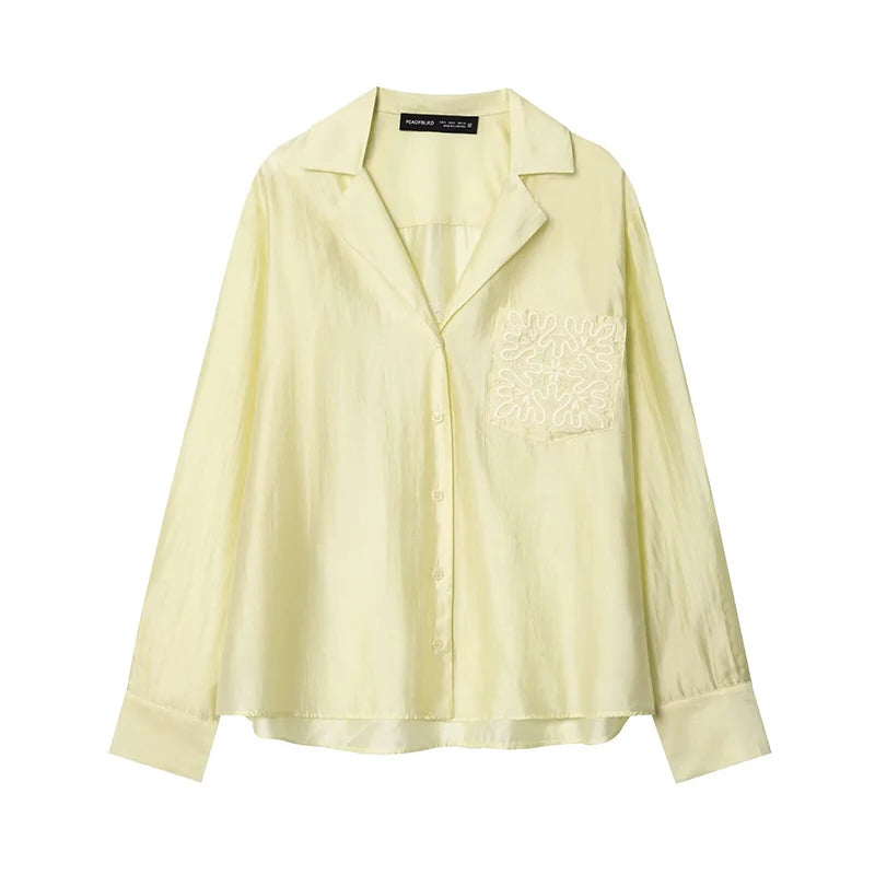 Women's Notched Collar Long Sleeve Pocket Shirt