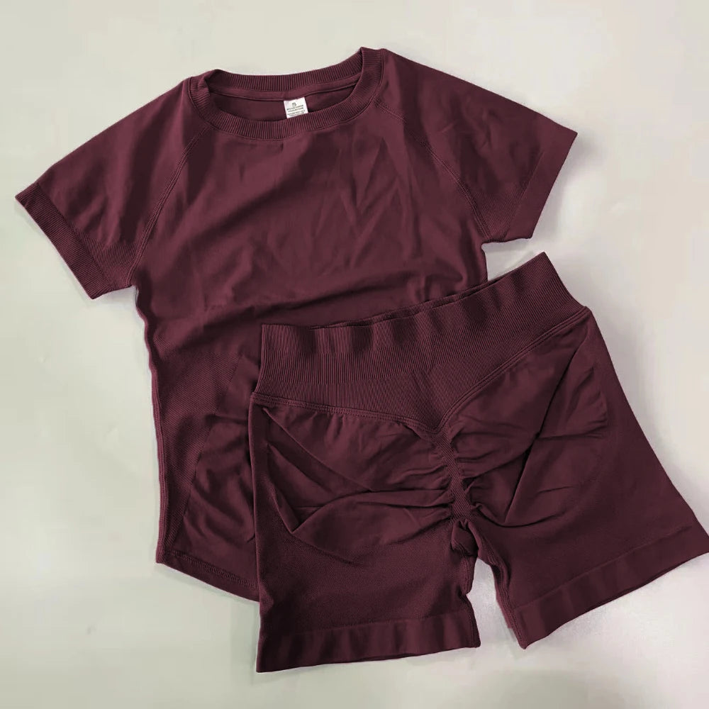 Women's Tee And Shorts Yoga Set For Workout Outfits