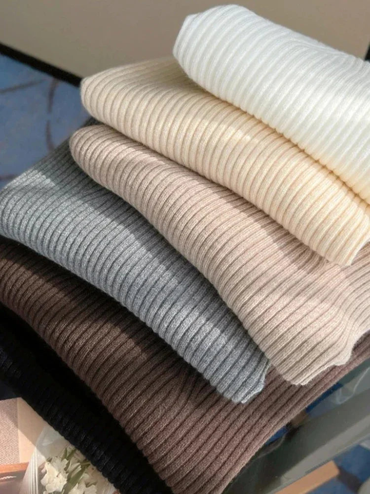Women's Sweetheart Neck Fitted Rib Sweater Casual Knit Layer
