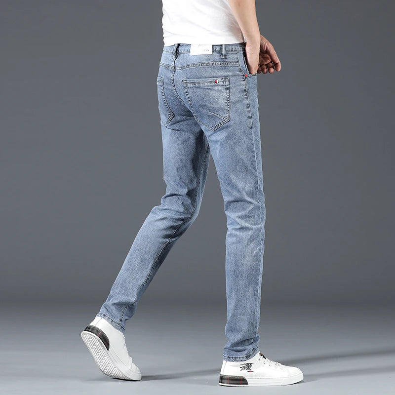 Men's Slim Fit Denim Jeans for Casual Everyday Wear