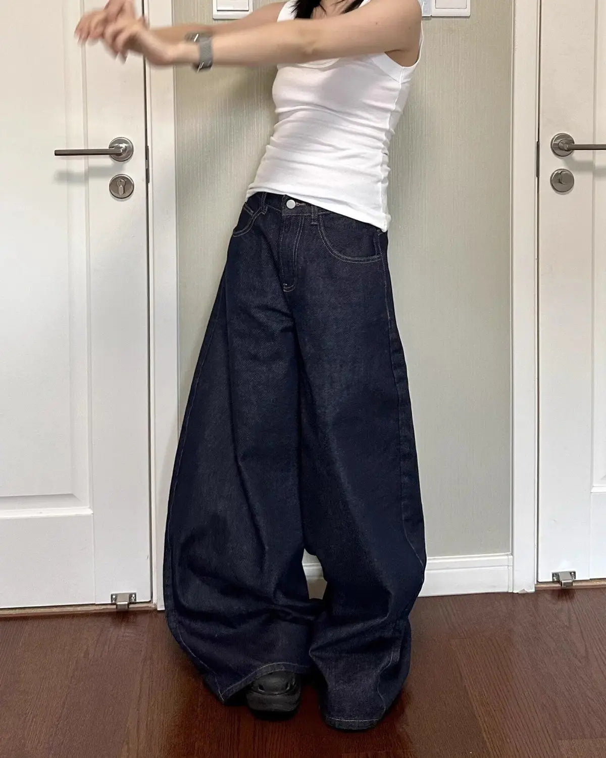 Women's Navy Loose Fit Wide Leg Denim Jeans