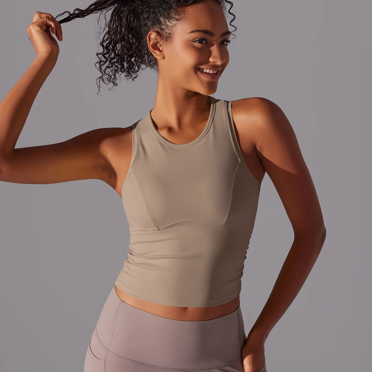 Women's Scoop Neck Longline Sleeveless Tank Top For Workout Outfits