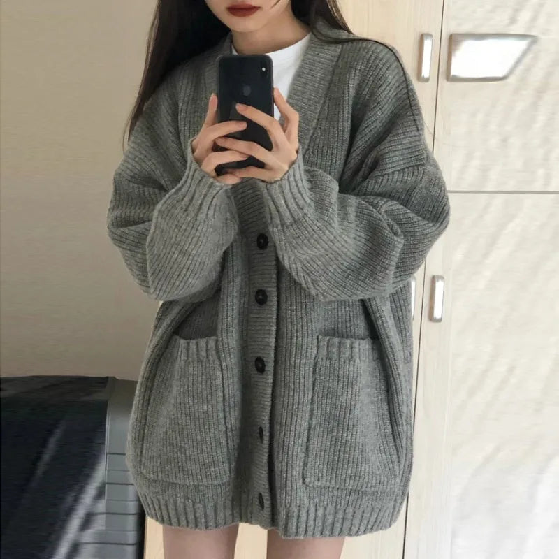 Women's Oversized Pocket Button Front Cardigan Casual Knit Layer
