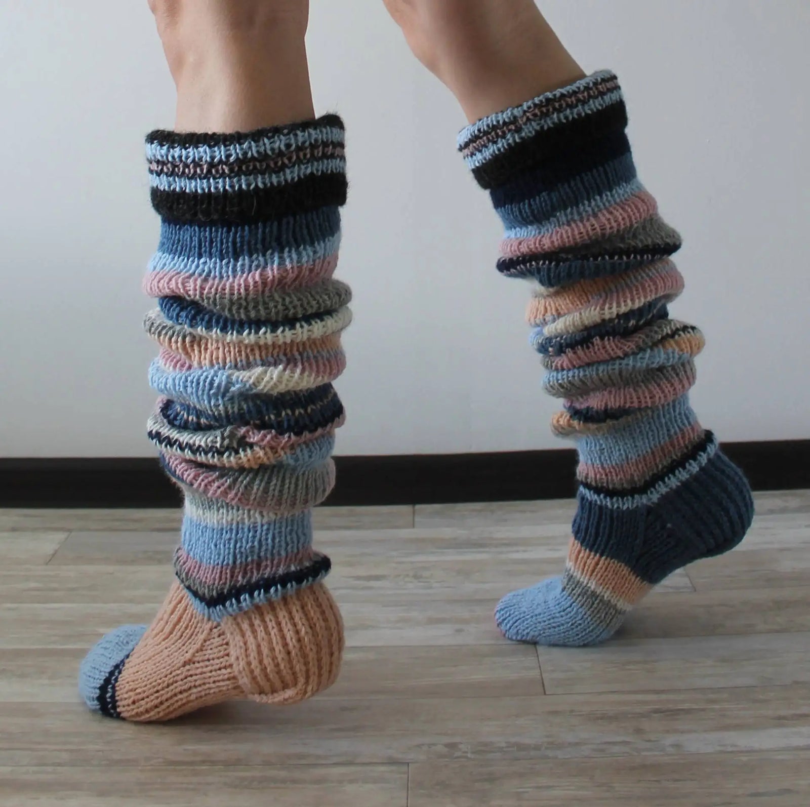 Multicolor Striped Knit Socks with Long Footed Shape