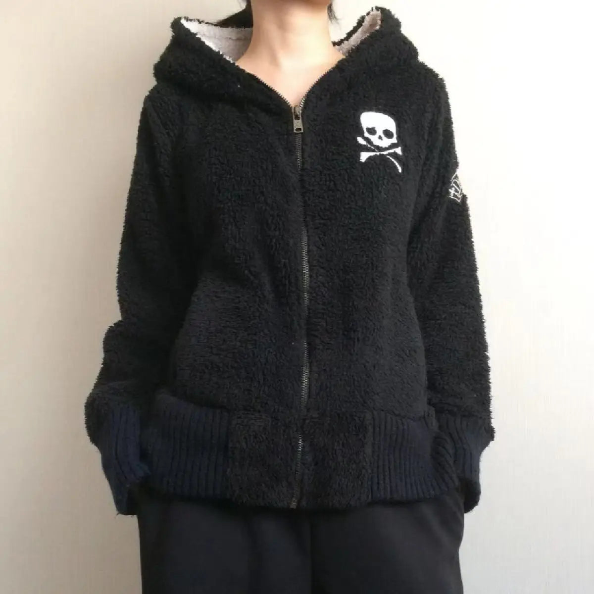 Long Sleeve Casual Front Closure Streetwear Jacket for Layering