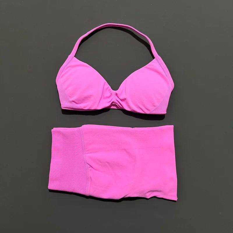 Women's Twist Front Bra And Shorts Yoga Set