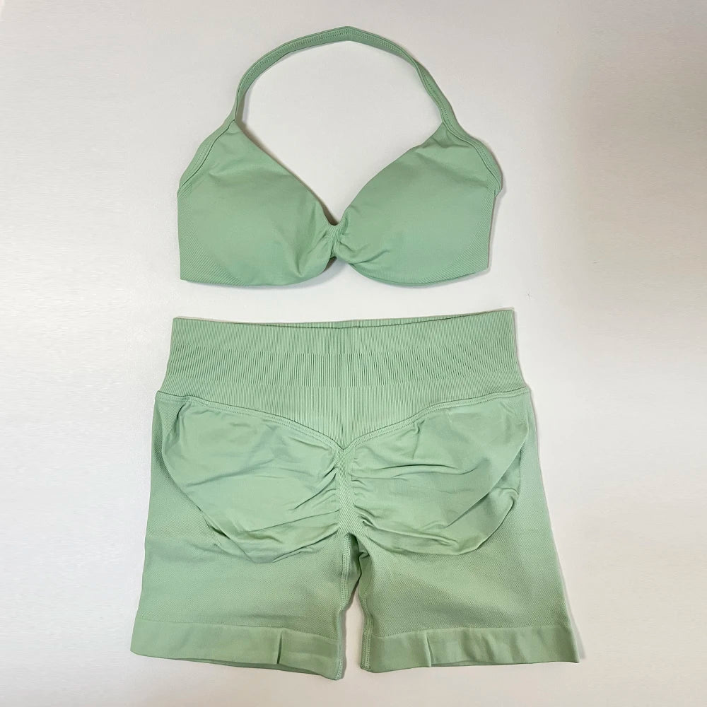 Women's Twist Front Bra And Shorts Yoga Set
