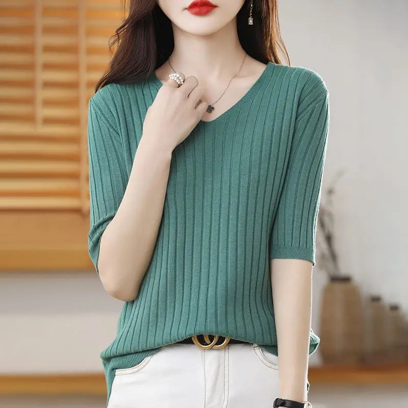 Women's V Neck Short Sleeve Sweater Casual Knit Layer