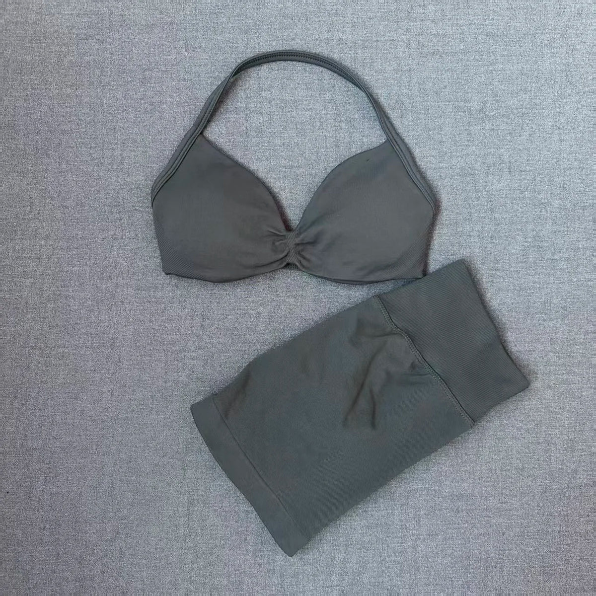 Women's Twist Halter Bra And Shorts Yoga Set