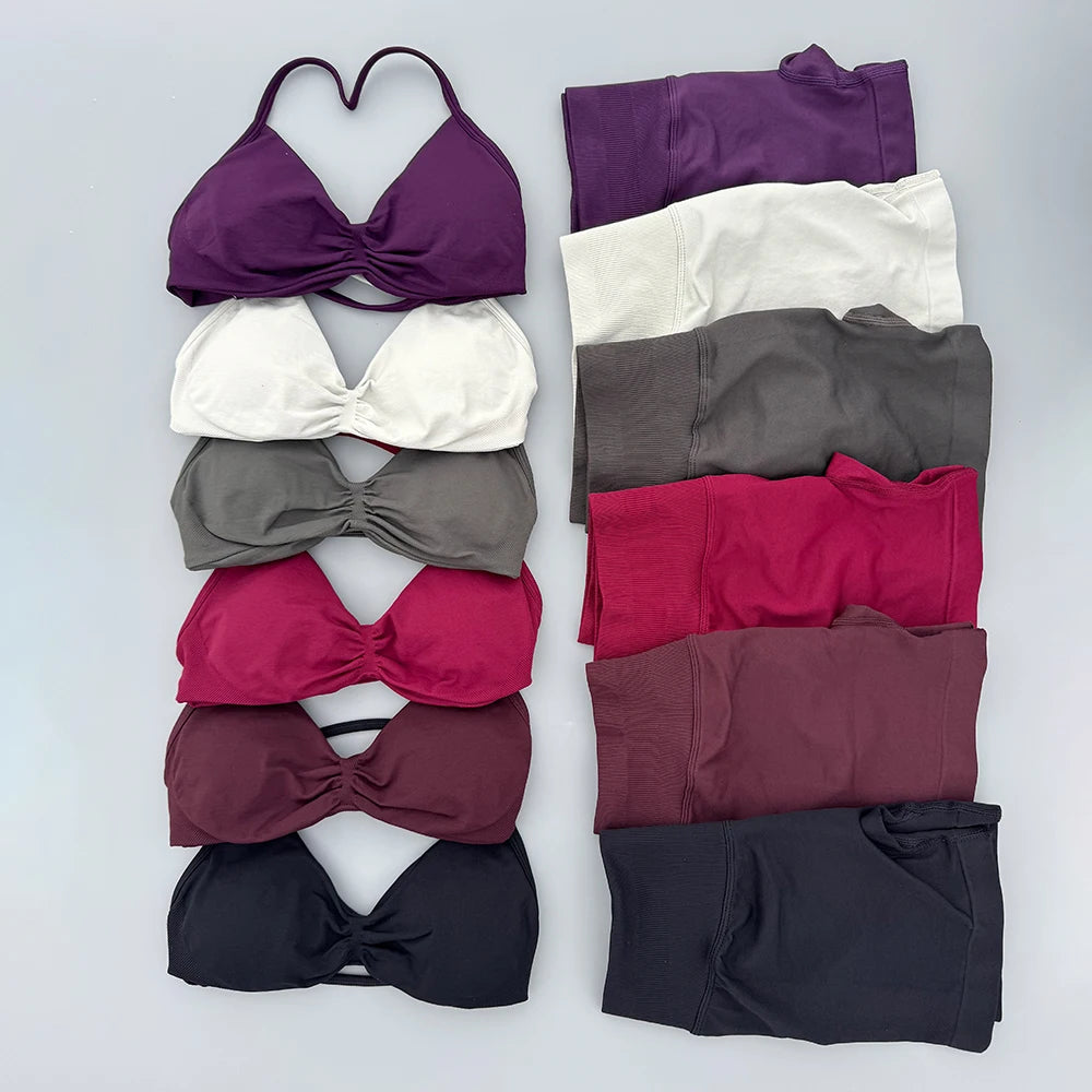 Women's Twist Front Bra And Shorts Yoga Set