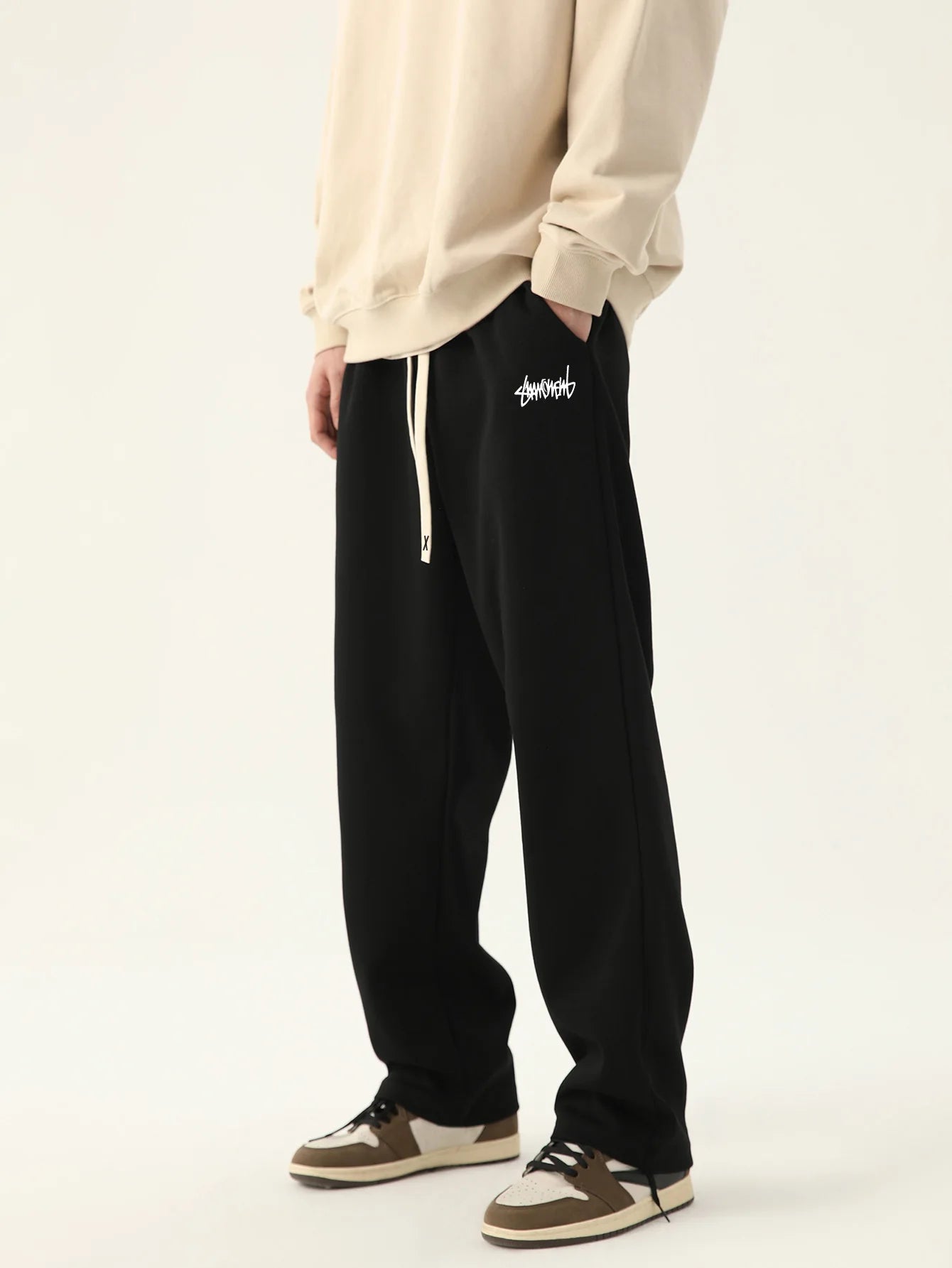 Men's Elastic Waist Loose Fit Casual Pants For Everyday Wear