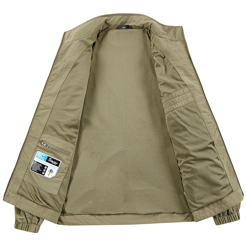Hooded Long Sleeve Full Zip Outdoor Hiking Jacket with Pockets