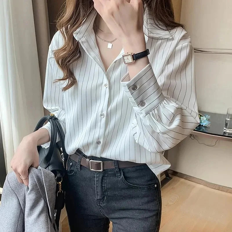 Women's Striped Collared Long Sleeve Shirt