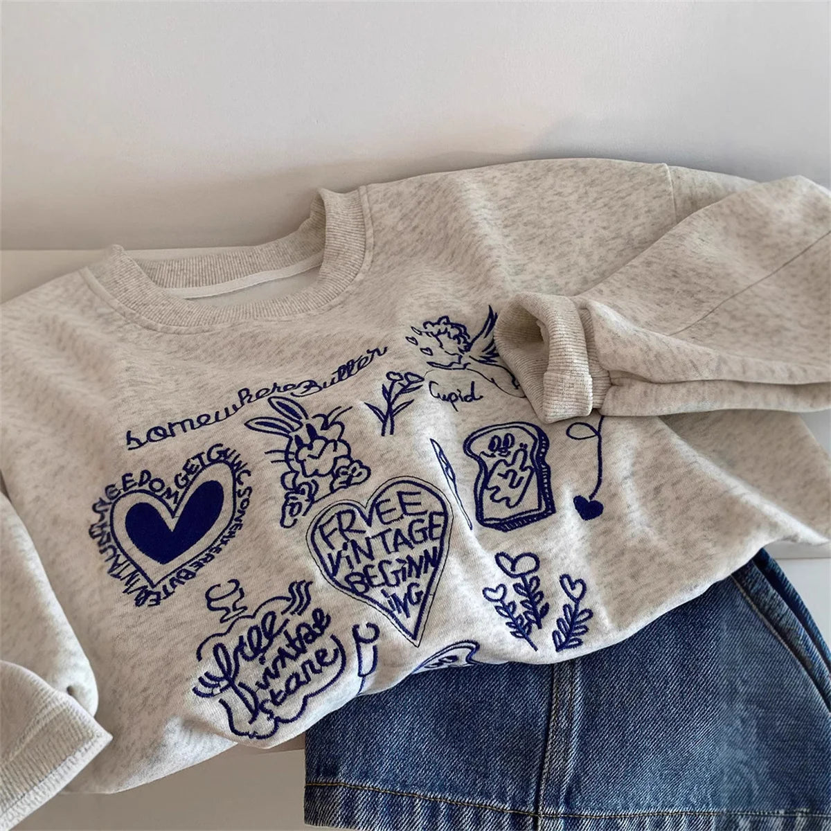 Embroidered Long Sleeve Pullover Casual Sweatshirt for Layering