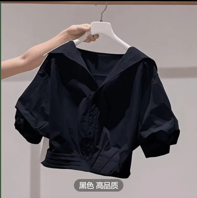 Women's Cropped Round Neck Puff Sleeve Button Front Shirt
