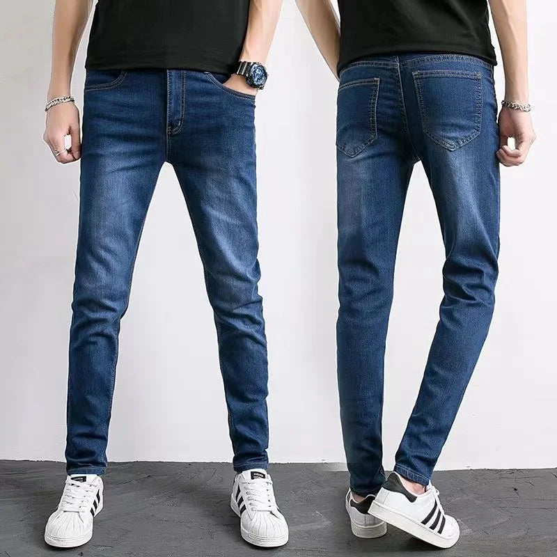Men's Slim Fit Denim Jeans for Casual Everyday Wear