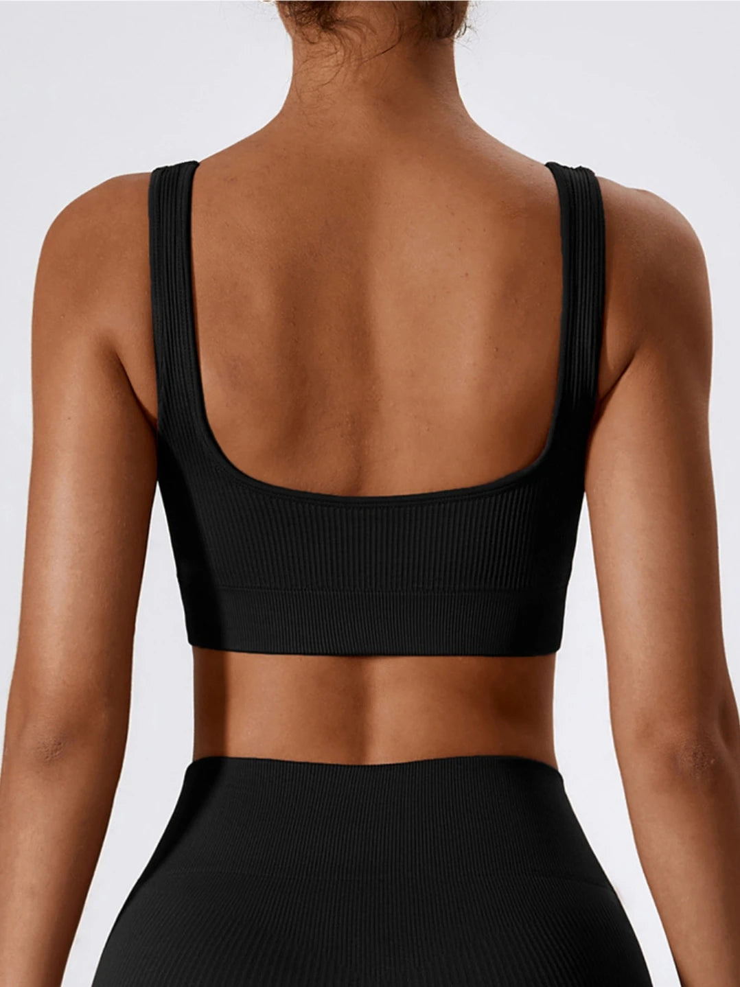 Women's Ribbed Scoop Neck Sports Bra
