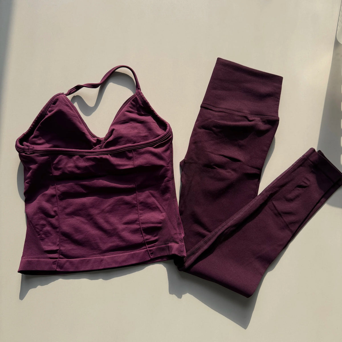 Women's Cross Back Bra And Leggings Yoga Set