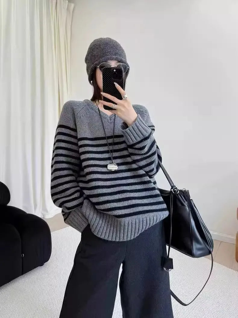 High-end V-neck striped 100% wool knitted sweater loose pullover sweater women wool base layer