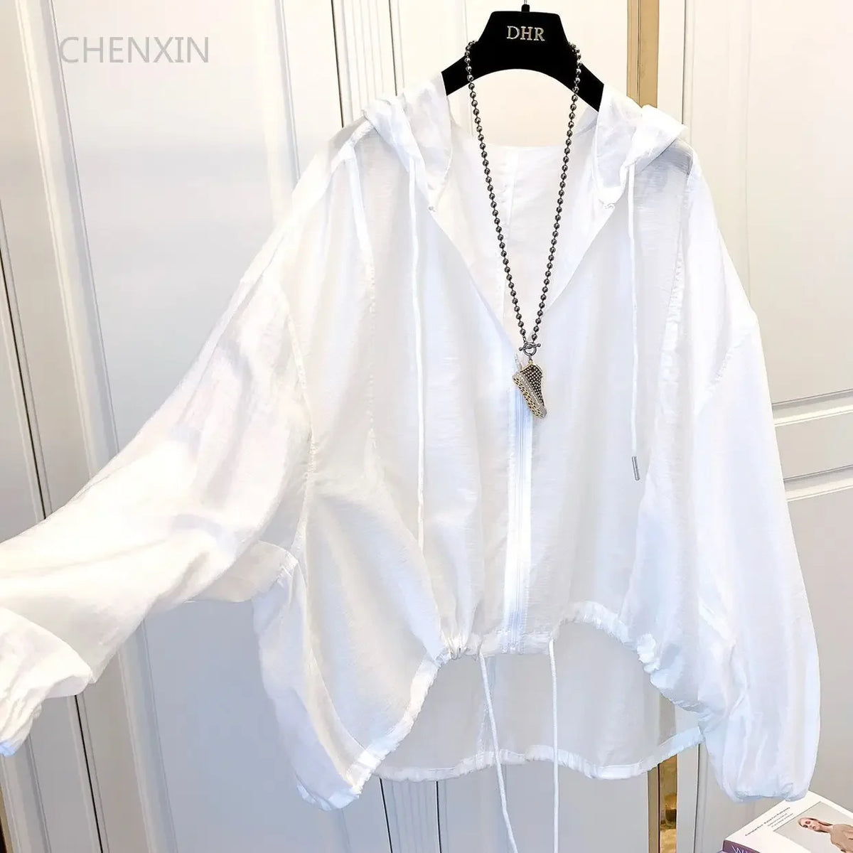 Women's Cotton-Polyester Hooded Long-Sleeve Zip-Front Thin Loose Jacket for Casual Summer Outfits