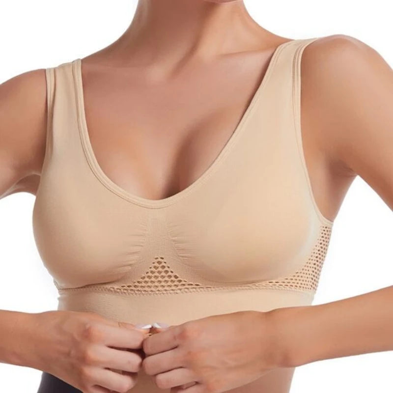 Women's Wide Strap Scoop Neck Sports Bra