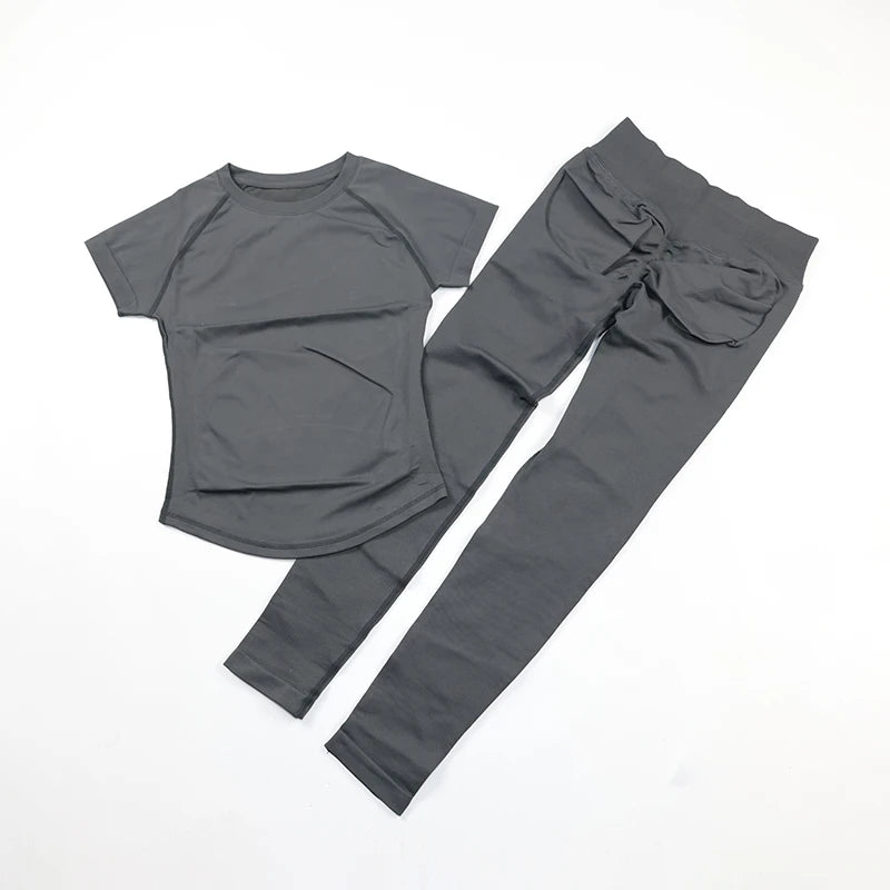 Women's Tee And Shorts Yoga Set For Workout Outfits