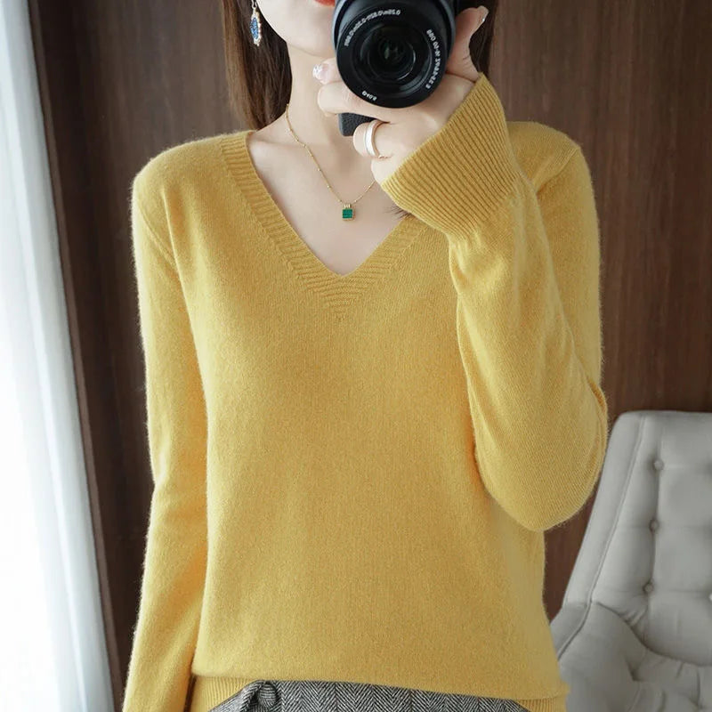 Women's V Neck Long Sleeve Sweater Casual Knit Layer