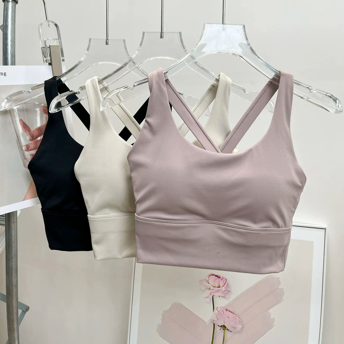 Women's Cross-Strap Sports Bra