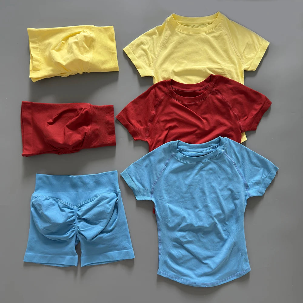 Women's Tee And Shorts Yoga Set For Workout Outfits