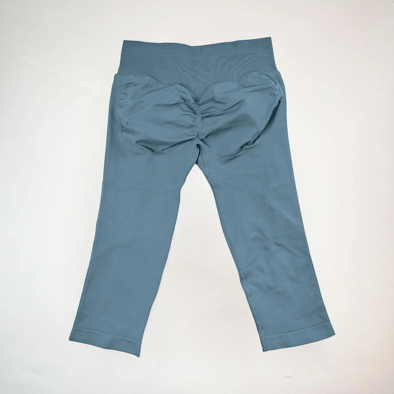 Women's Scrunch Capri Leggings For Workout Outfits And Layering