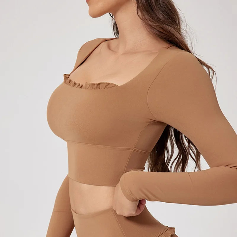 Women's Scalloped Square-Neck Long-Sleeve Workout Crop Top