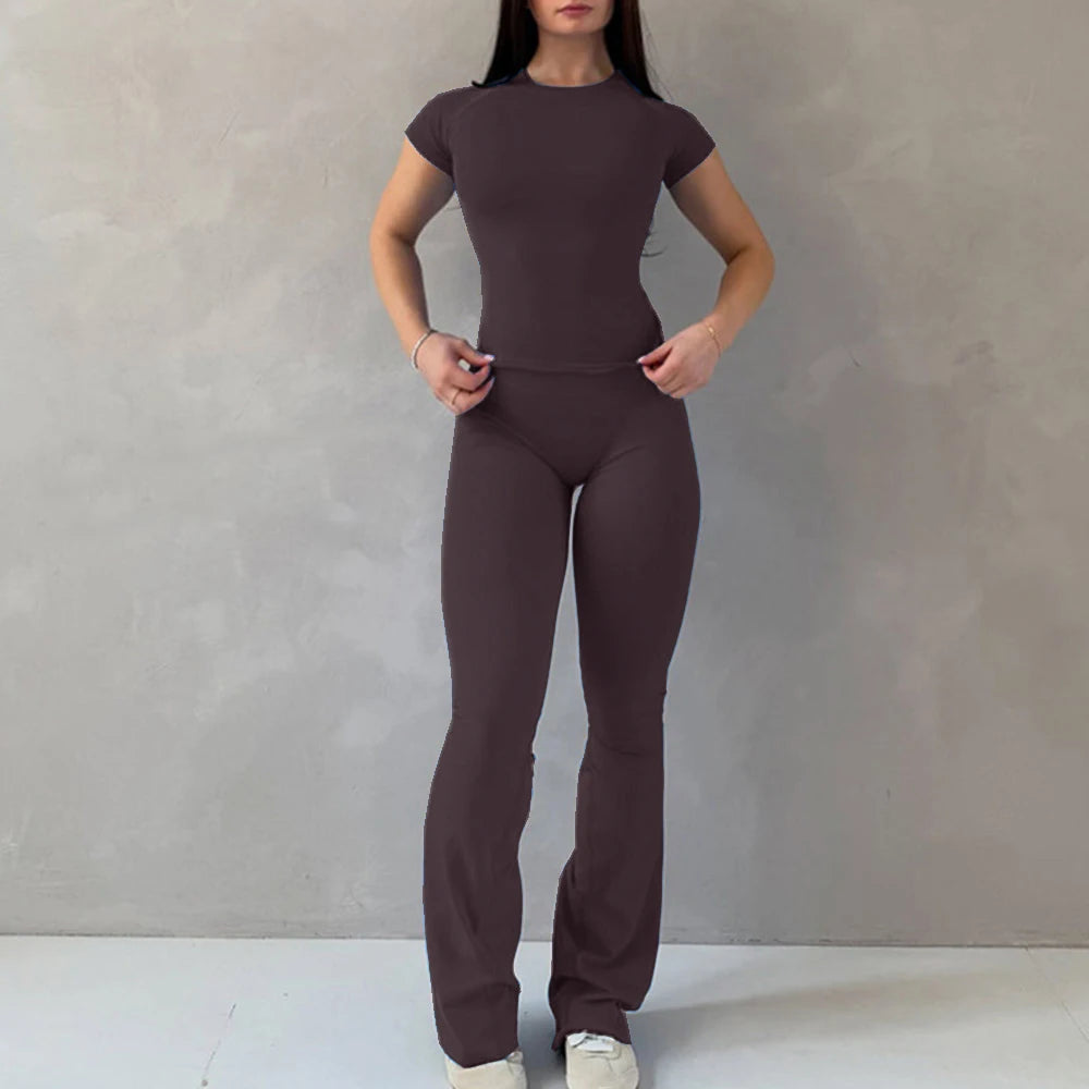 Women's Tee And Flared Bottoms Yoga Set For Workout Outfits