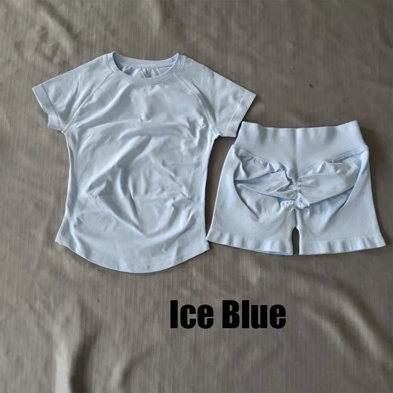 Women's Tee And Shorts Yoga Set For Workout Outfits