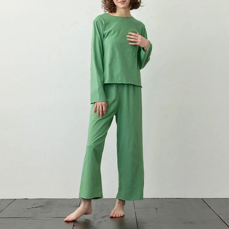 Women's Cotton Pajama Set with Long-Sleeve Round-Neck Top and Full-Length Matching Pants