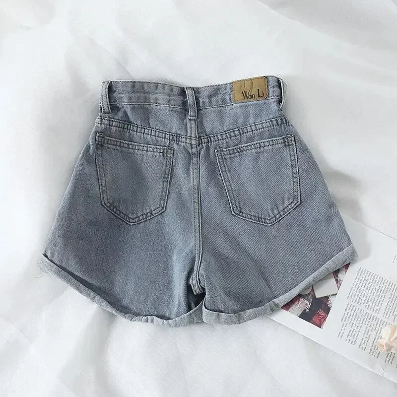 Women's Rolled Hem Denim Casual Denim Shorts For Everyday Outfits