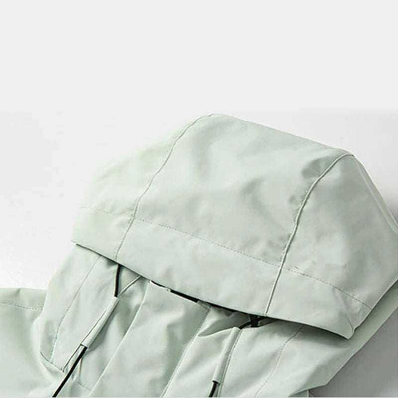 Hooded Long Sleeve Full Zip Outdoor Hiking Jacket with Pockets