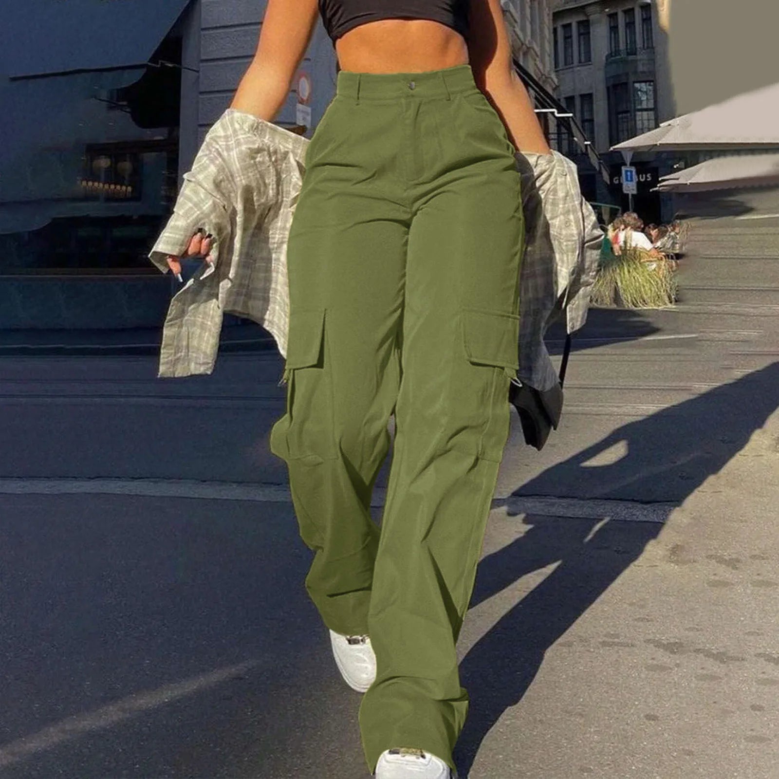 Women's Cargo Pants with Relaxed Legs and Large Side Pockets