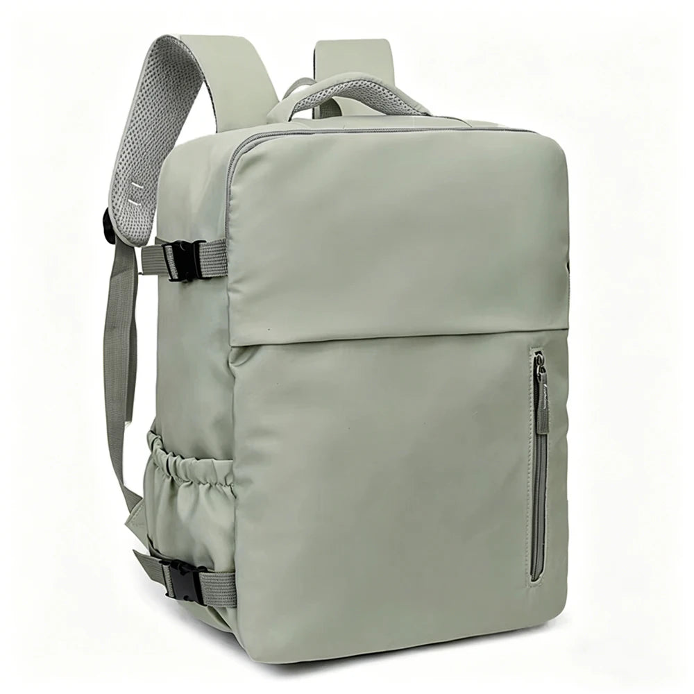 Travel Backpack with Rectangular Shape and Full Opening for Short Trips