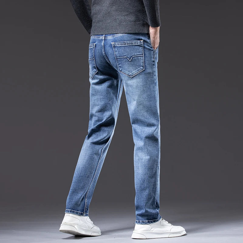 Men's Straight Leg Denim Jeans for Casual Everyday Wear