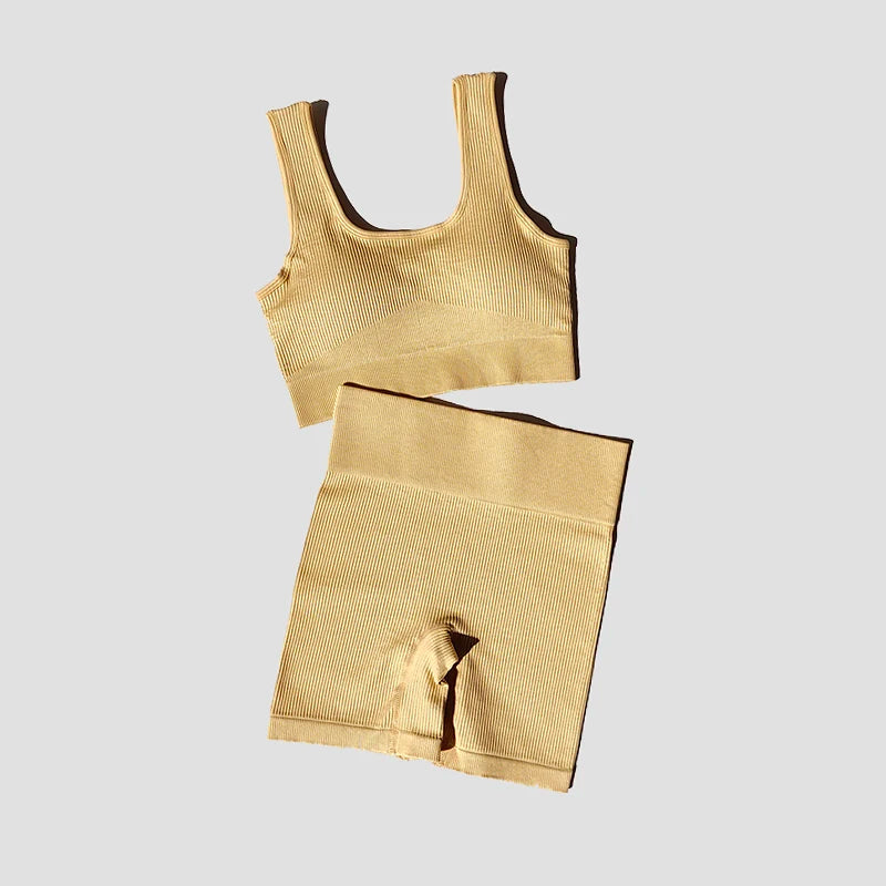 Women's Wide Strap Bra And Shorts Yoga Set