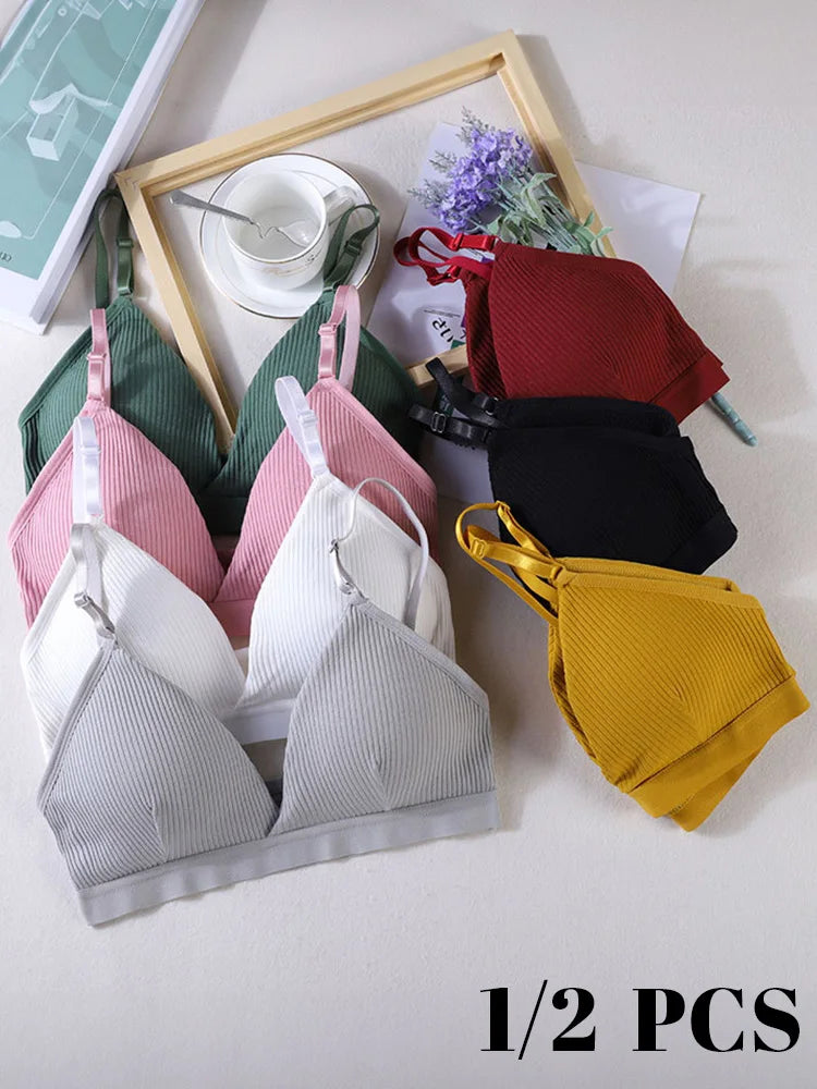 Women's Ribbed Triangle Sports Bra