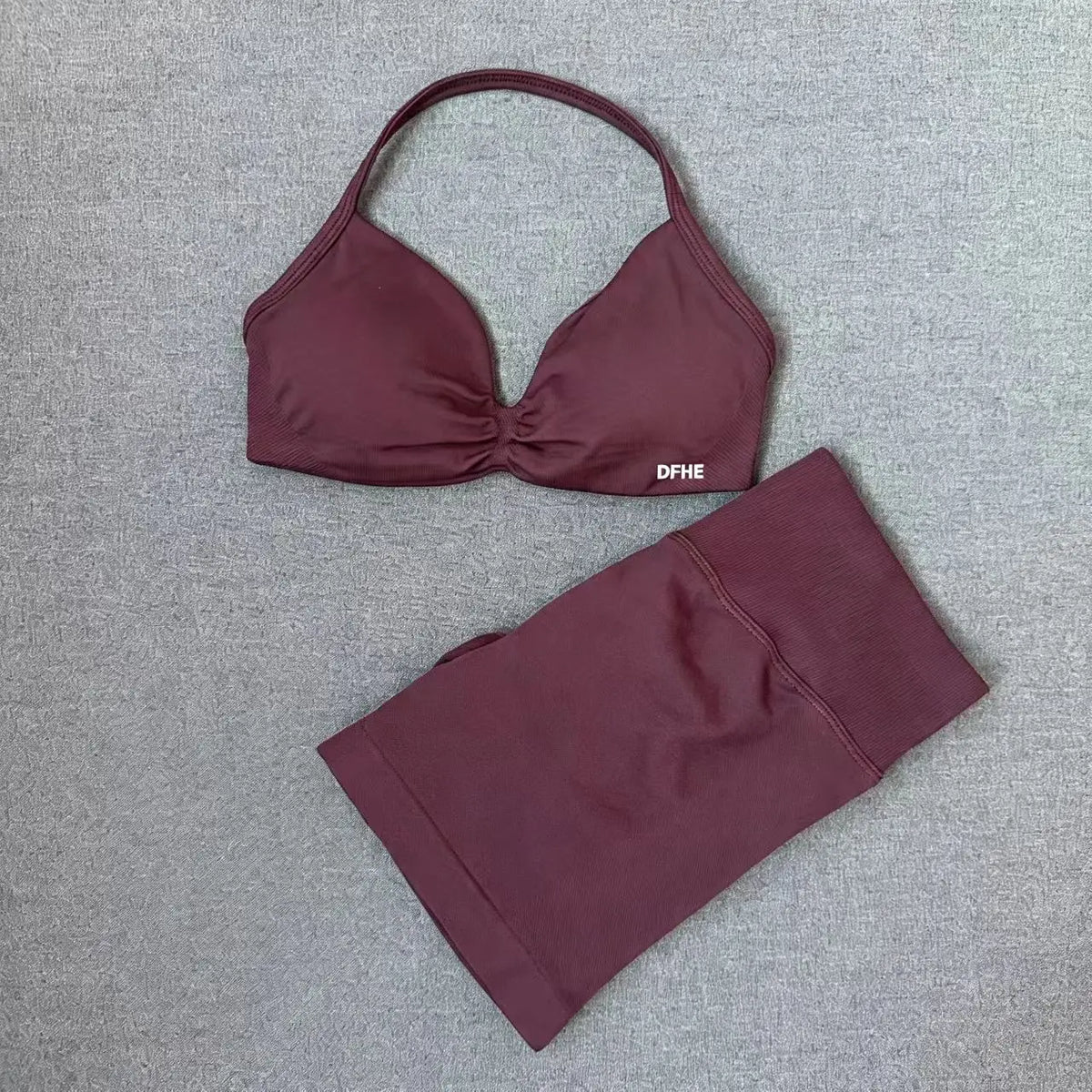 Women's Twist Halter Bra And Shorts Yoga Set