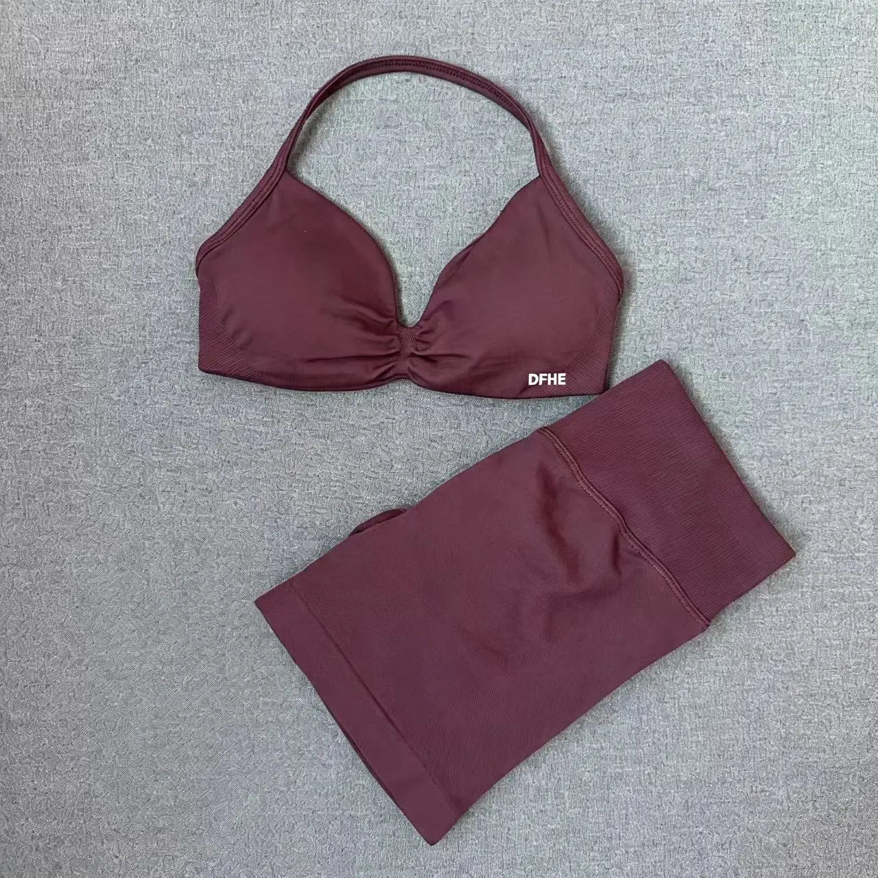 Women's Twist Halter Bra And Shorts Yoga Set