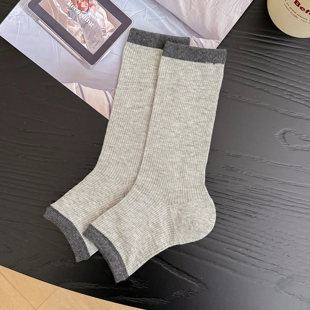 Sheer Ankle Socks with Contrasting Cuff and Open Toe