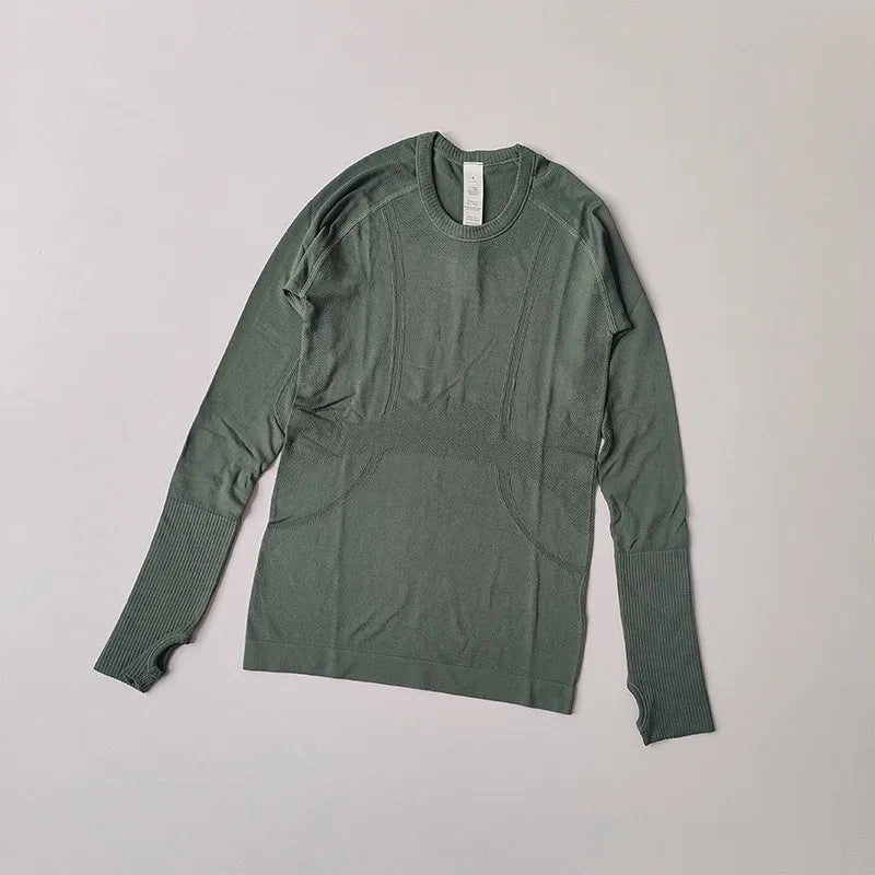 Women's Fitted Crew Neck Long Sleeve T-shirt For Workout Outfits