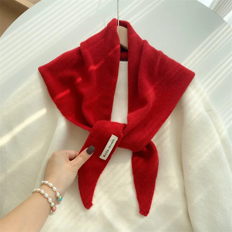Solid Small Triangle Knit Scarf with Pointed Ends